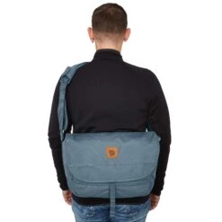 FJÄLLRÄVEN GREENLAND SHOULDER BAG Unisex - Laptoptasche 14 FJÄLLRÄVEN GREENLAND SHOULDER BAG Unisex - Laptoptasche -Outdoor Produkten Geschäft 304064001 f greenland shoulder fjaellraeven 1
