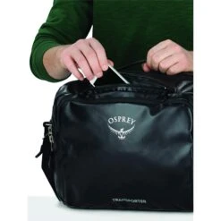 Osprey TRANSPORTER BOARDING BAG - Umhängetasche -Outdoor Produkten Geschäft 5637872103 g transporter boarding bag osprey 24