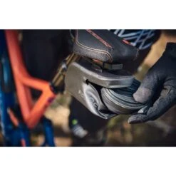 Fidlock PUSH SADDLE BAG 600 + SADDLE BASE - Satteltasche -Outdoor Produkten Geschäft 5637887193 f push saddle bag 600 saddle base fidlock 24