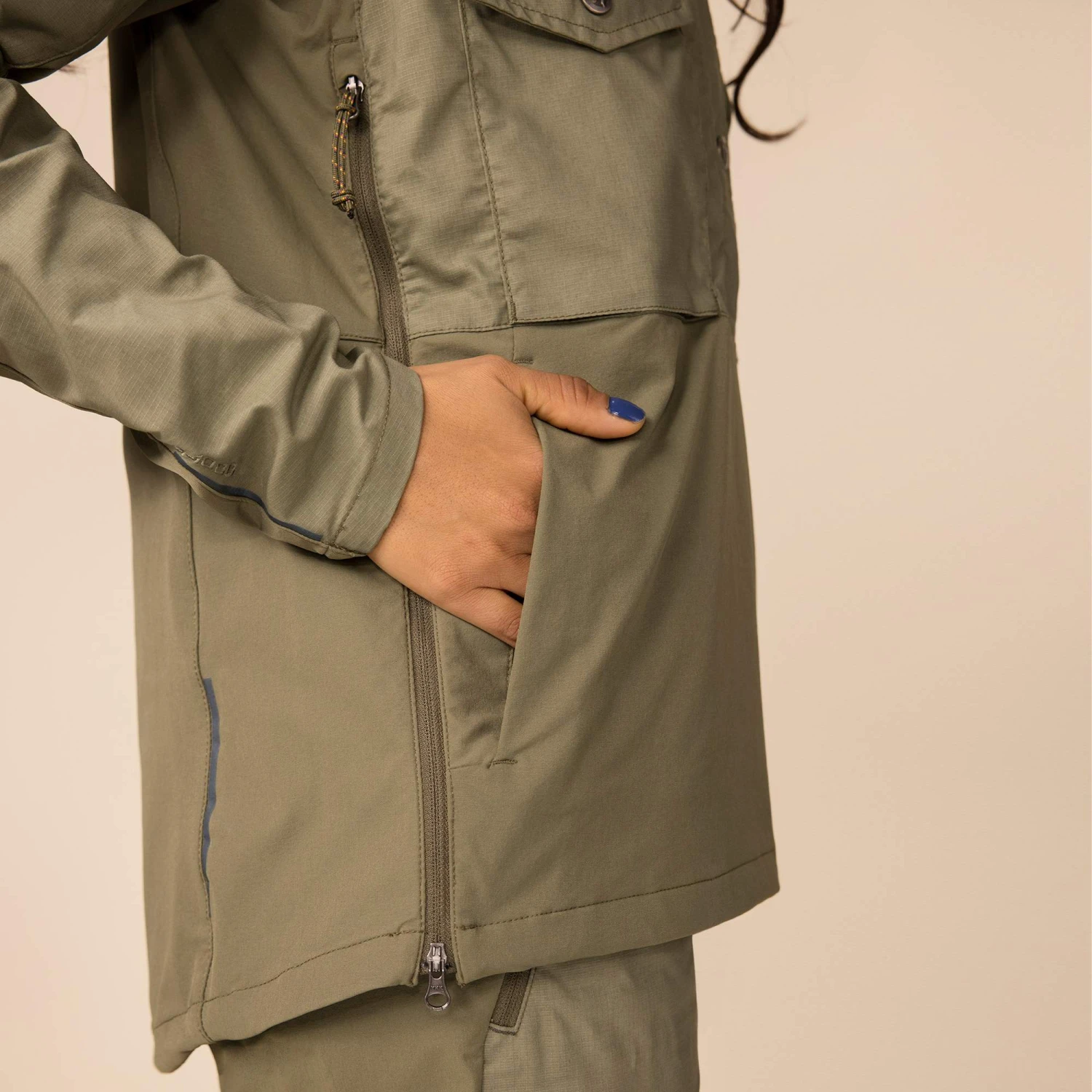 FJÄLLRÄVEN S/F RÄVEN ANORAK W Damen - Fahrradjacke 15 FJÄLLRÄVEN S/F RÄVEN ANORAK W Damen - Fahrradjacke – Bild 13
