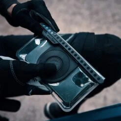 Fidlock VACUUM UNI PHONE CASE M - Smartphone-Halterung -Outdoor Produkten Geschäft 5638039344 h vacuum uni phone case m fidlock 24